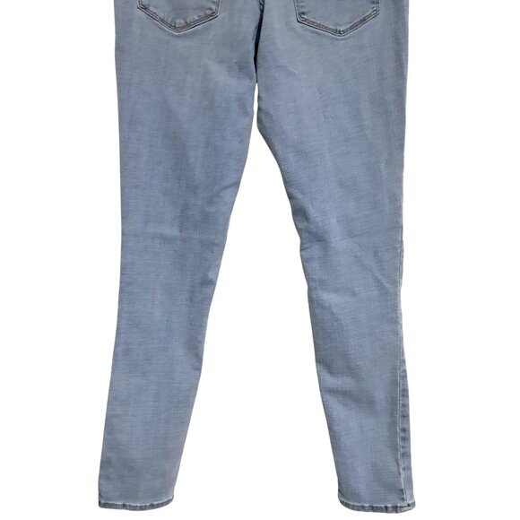 Levis Womens 311 Shaping Skinny Jeans Size 28 Light Wash Denim Stretch Mid-Rise - Picture 7 of 12